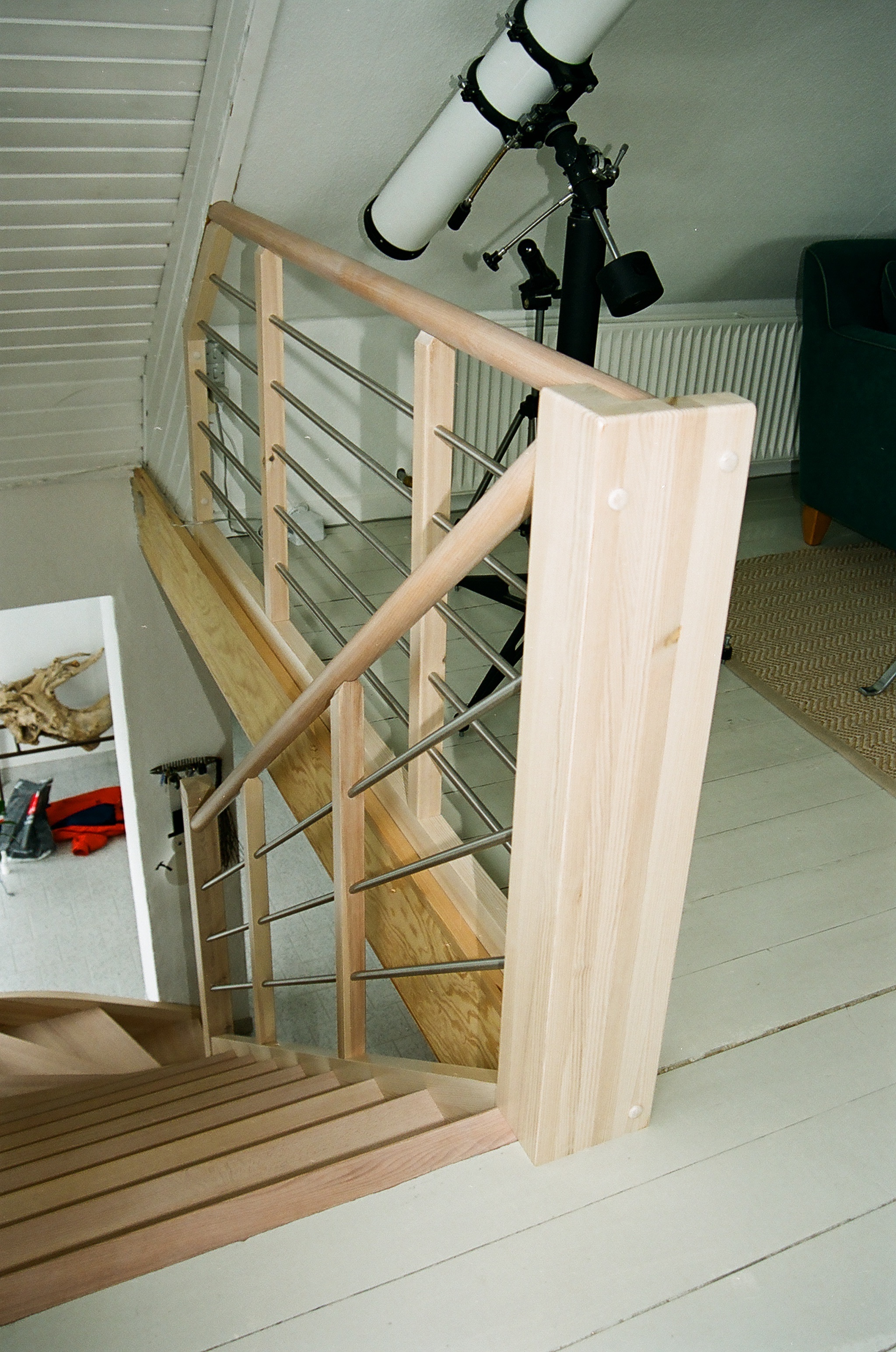 kvartsvingstrappe-type-tt28-med-maegler-4.JPG