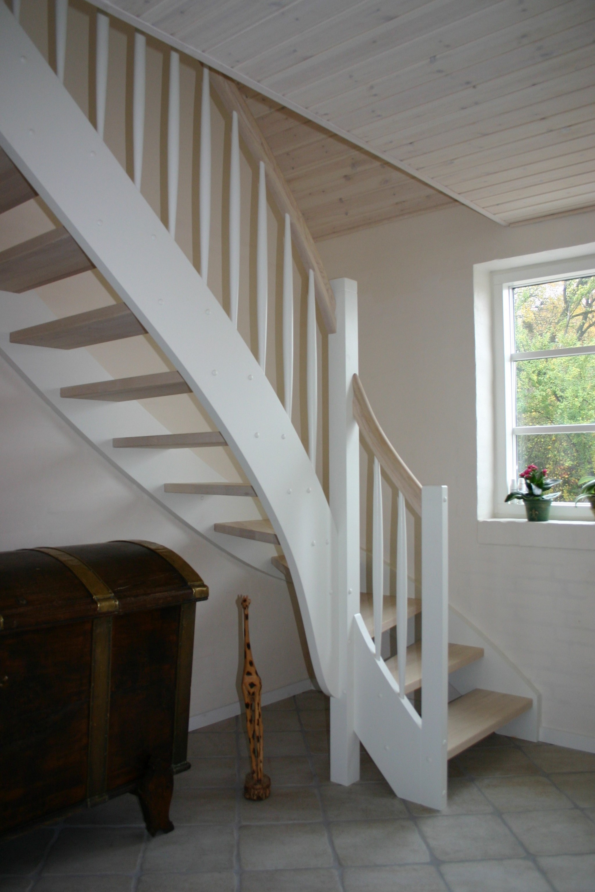 kvartsvingstrappe-type-tt27-med-maegler-(5)-1.JPG