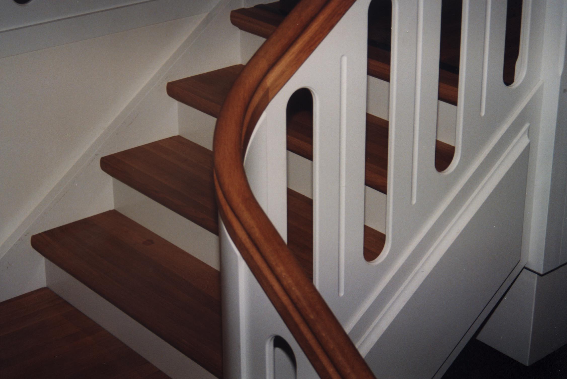 halvsvingstrappe-tt26-incl-repose-4.JPG
