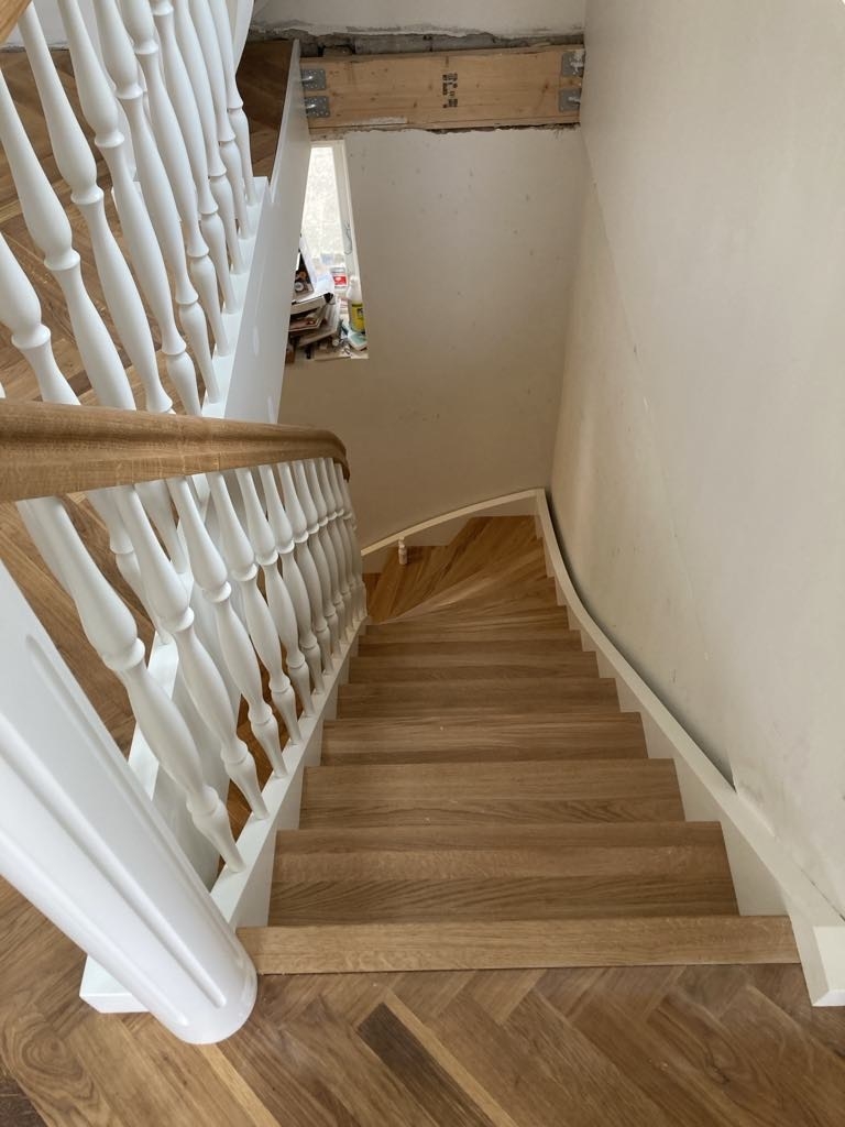 Krumningstrappe (8).jpeg
